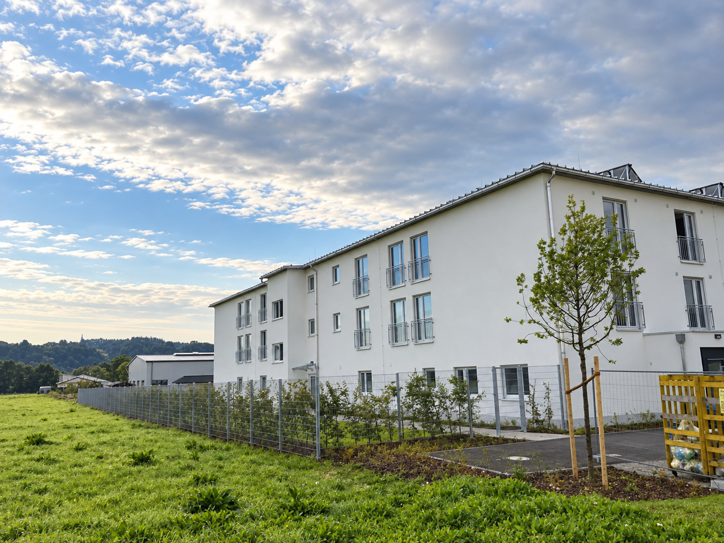 Haus Wartenberg – Außenansicht des Erweiterungsbaus, KI-aufbereitet